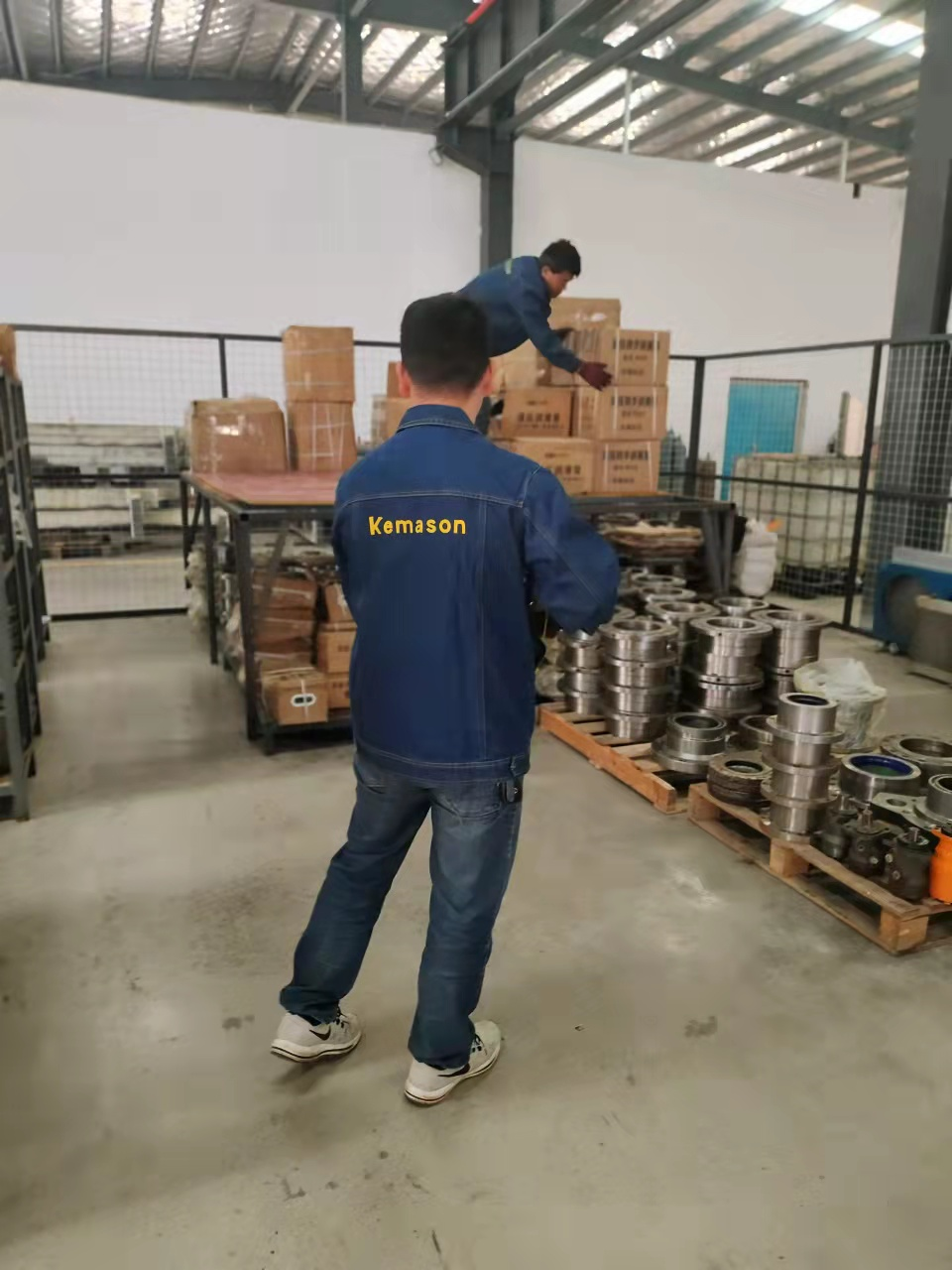 细石混凝土泵仓库整理